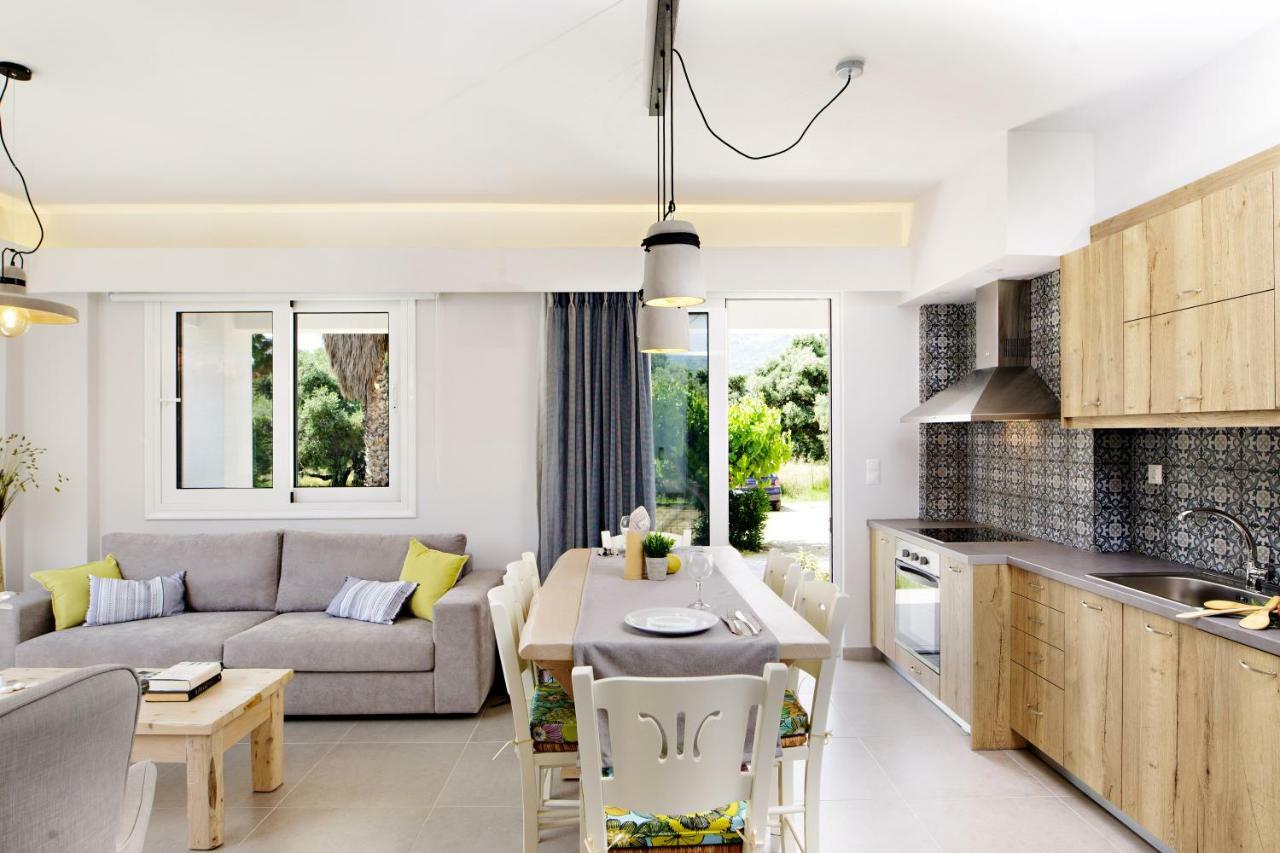 Irida Guesthouse By The Pool Plakias Extérieur photo