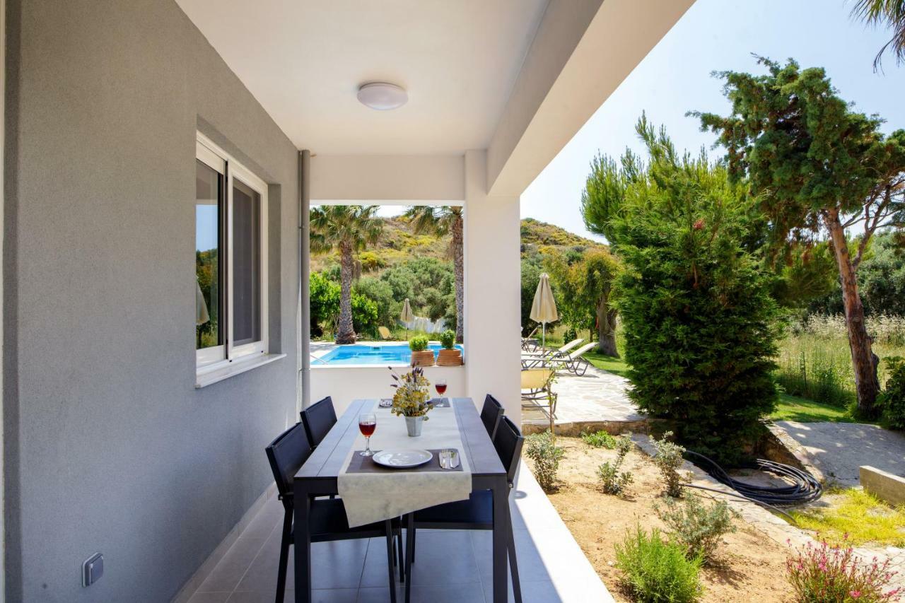 Irida Guesthouse By The Pool Plakias Extérieur photo