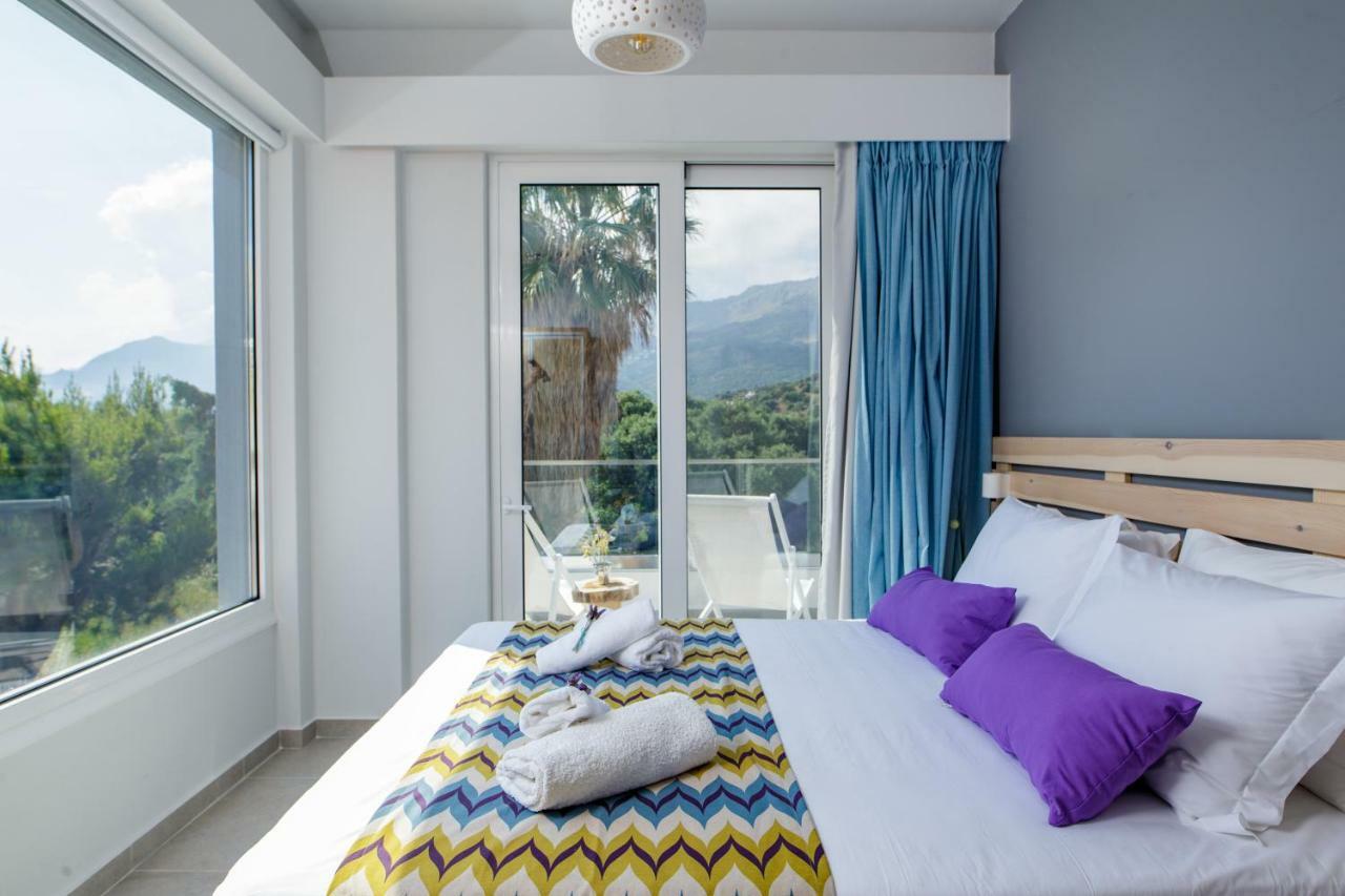 Irida Guesthouse By The Pool Plakias Extérieur photo